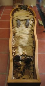 mummy_in_vatican_museums